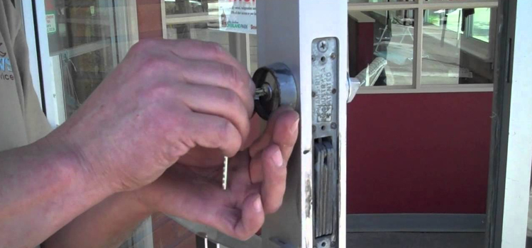 commercial door lock repair Norco